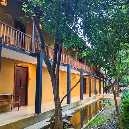 Pinthaliya Resort Sigiriya Bagian luar foto